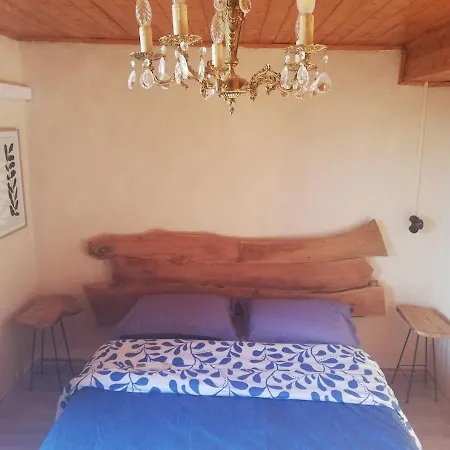 Petite Maison A La Campagne Avec Exterieur Paslieres