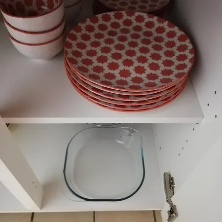 Petite Maison A La Campagne Avec Exterieur *